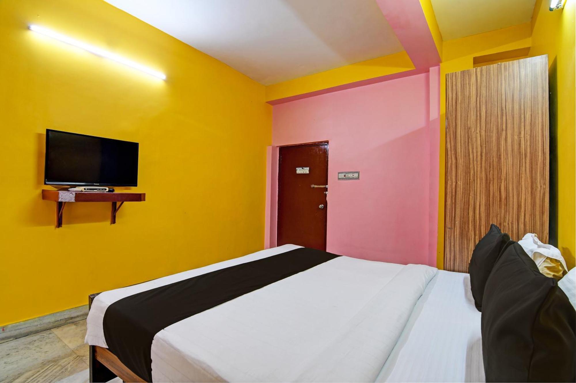 Hotel O Red Rose Near Noapara Metro Station Kolkata Bagian luar foto