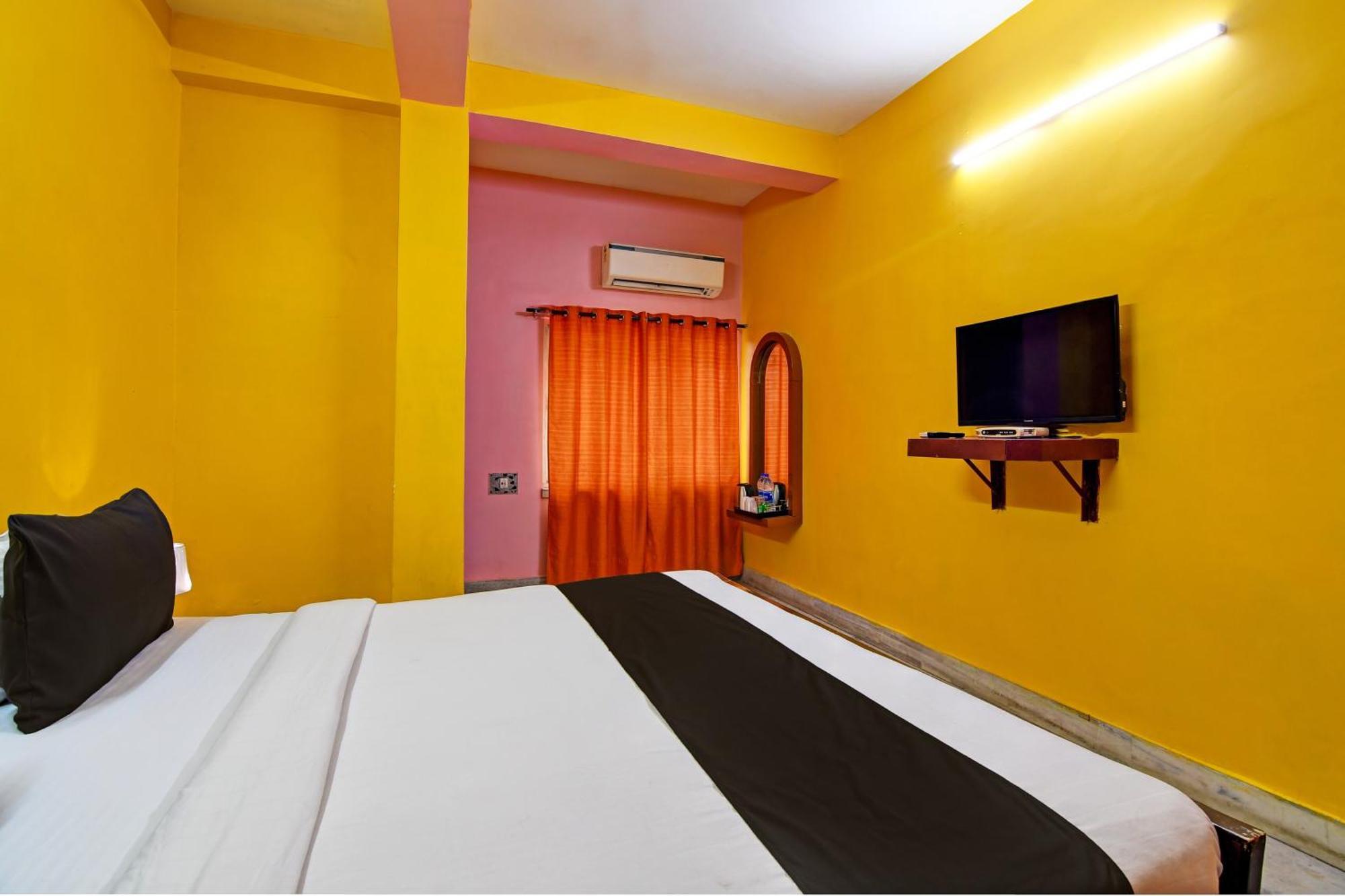 Hotel O Red Rose Near Noapara Metro Station Kolkata Bagian luar foto